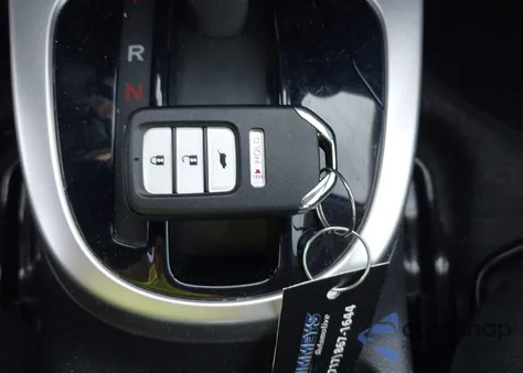 2020 Honda Fit Ex z USA, uszkodzony, nr VIN 3HGGK5H82LM731032